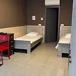 Hotel La Louve La Louvière