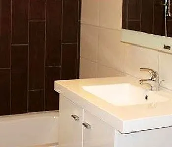 Hotel La Louve 3*